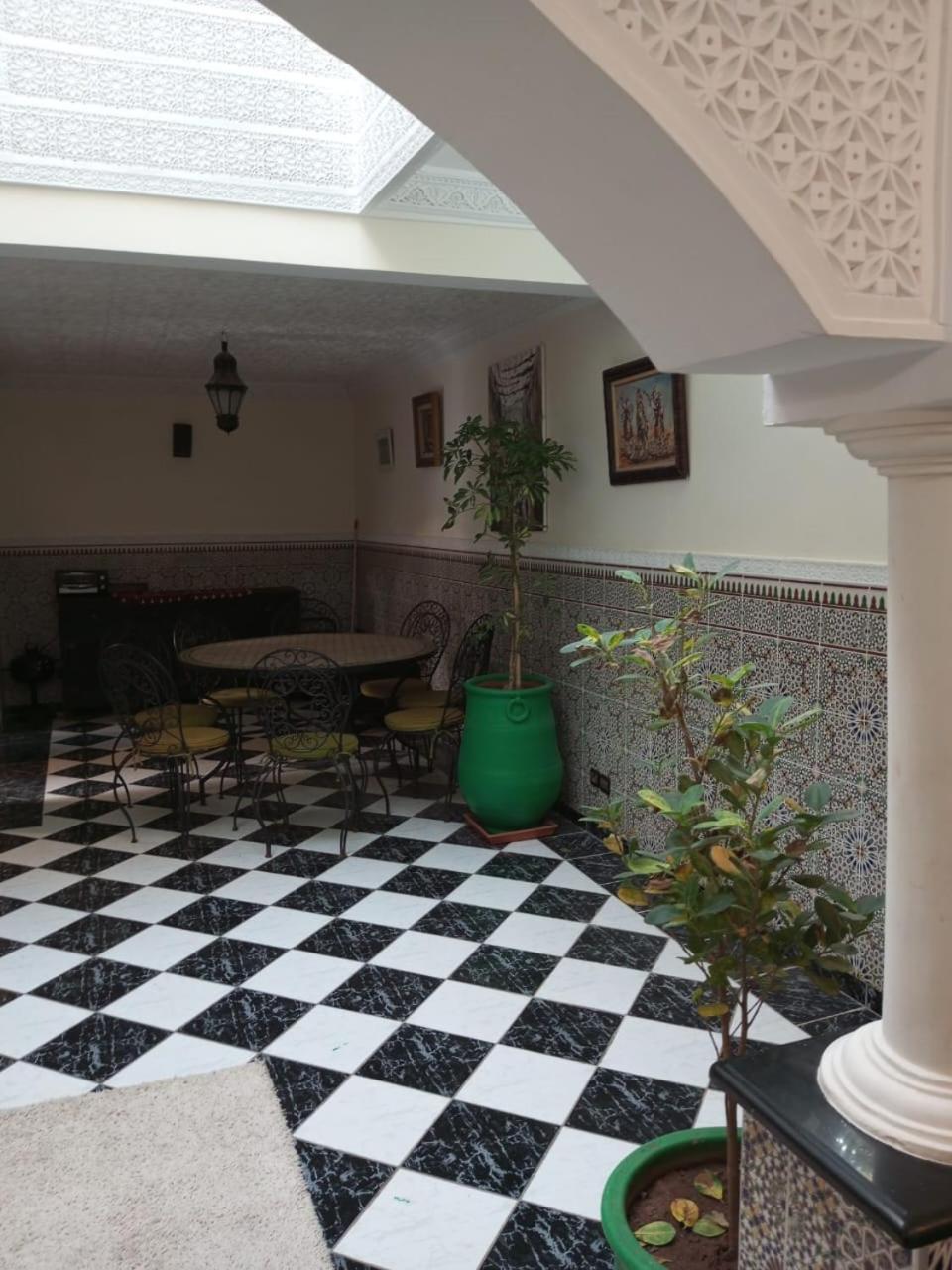 Duplex Style Riad Residence Avec Piscines Marrakesh Eksteriør billede