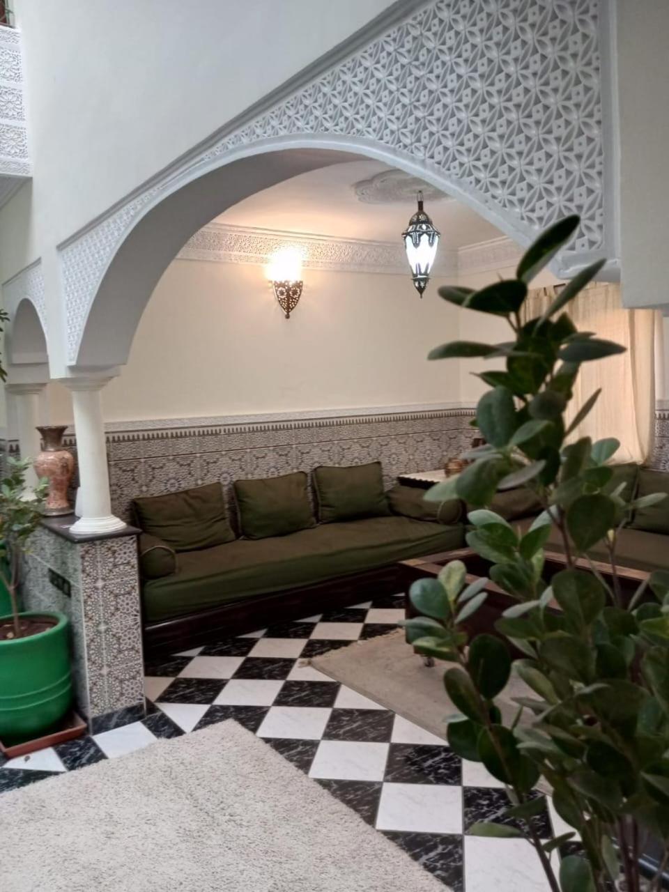 Duplex Style Riad Residence Avec Piscines Marrakesh Eksteriør billede